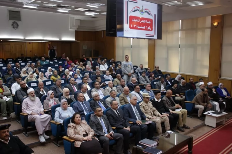 قرارات صارمة ضد البناء المخالف وتطوير الخدمات بالقليوبية